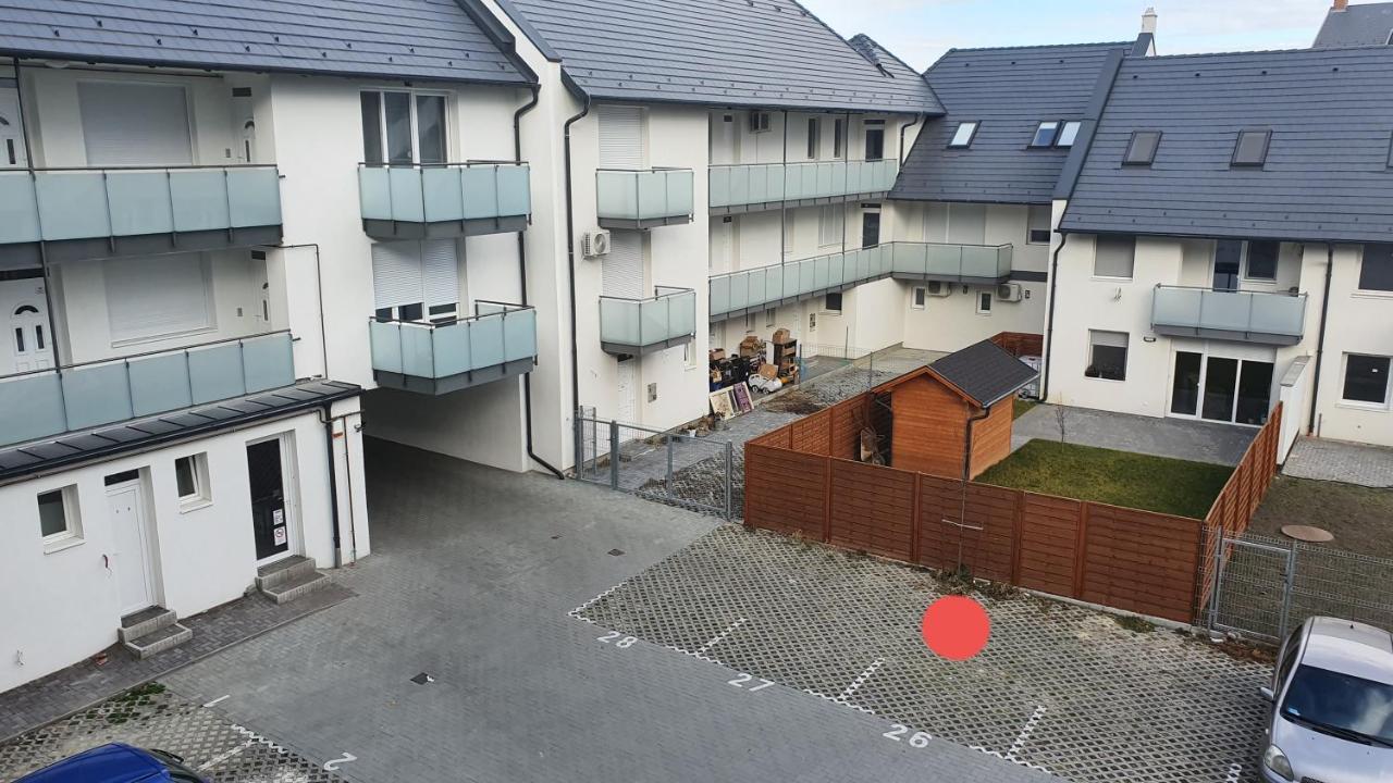 Cosy Holiday Apartment Keszthely Exterior photo